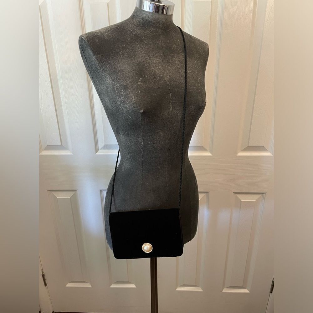 Carolyne Barton Crossbody/Clutch Velvet Bag with Faux Pearl & Diamond closure